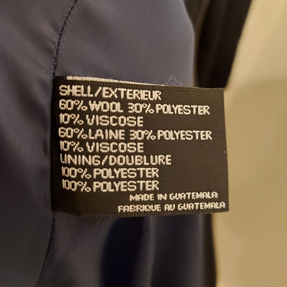 Gorgeous DKNY black princess coat - Picture 9 of 9